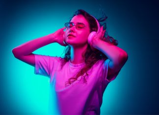 ඔබේ සංගීත රසවින්දනය කෙසේ ද ?