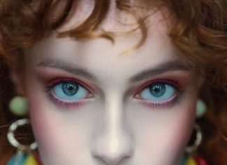 සැඳෑ කළ පෙම්වතිය