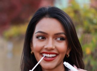 සිනා දොළක් වන් සිනාමලී