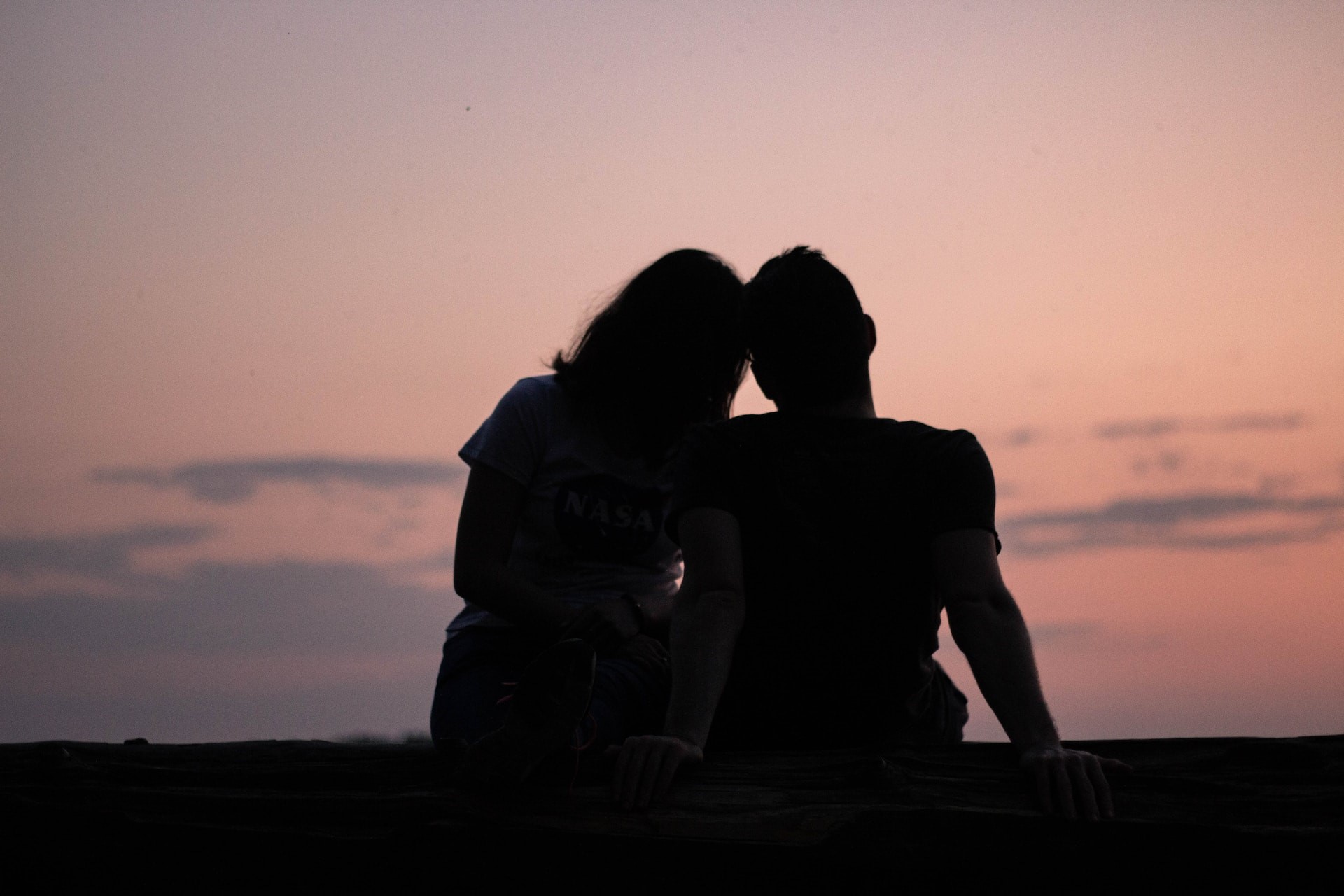 කණ අත්සනට …